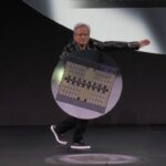 英伟达RTX 50系显卡简评：AI才是老黄的杀手锏！
