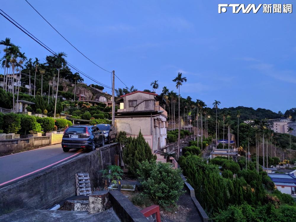 吵翻天也不怕!信義區獨棟透天厝「位置超清幽」 網一看驚呆:鄰居很安靜