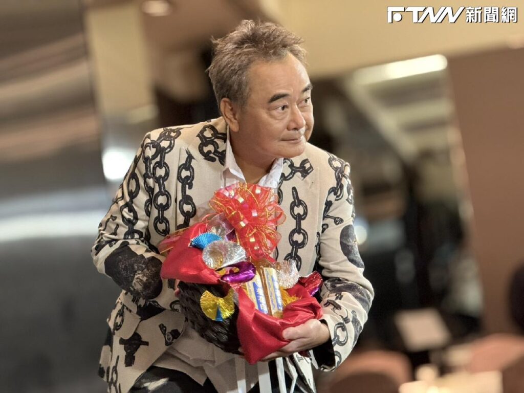 陳昇曝當兵往事！參加3年國慶閱兵　親眼見前總統蔣經國