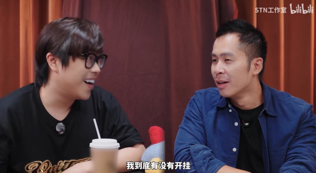 卢本伟回归接受采访！第一句就是到底有没有开挂