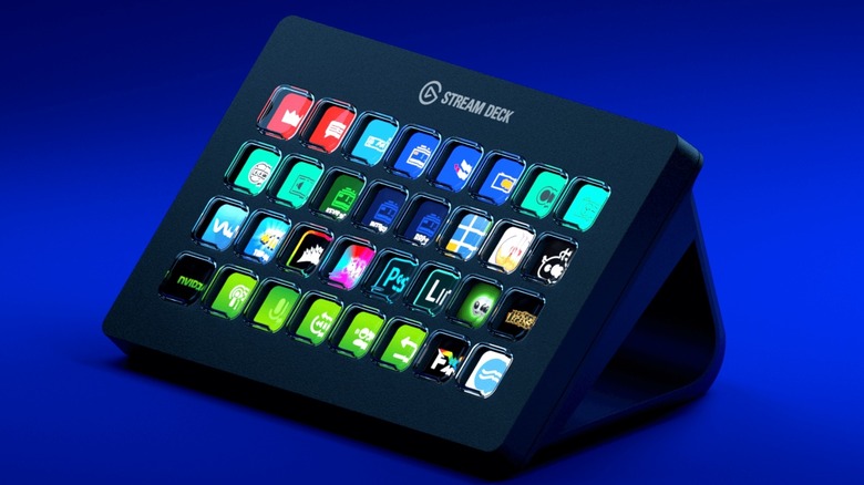 Steam Deck名字不好听？早期原型机曾被称为“丑宝宝”