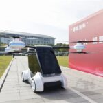四轮八桨 东南大学发布国内首辆飞行汽车：空中续航超20分