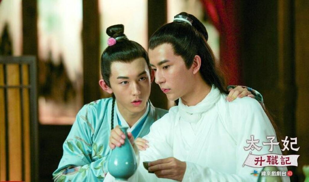 不只于朦朧！男星被傳是「下一個目標」　楊冪出手救人了